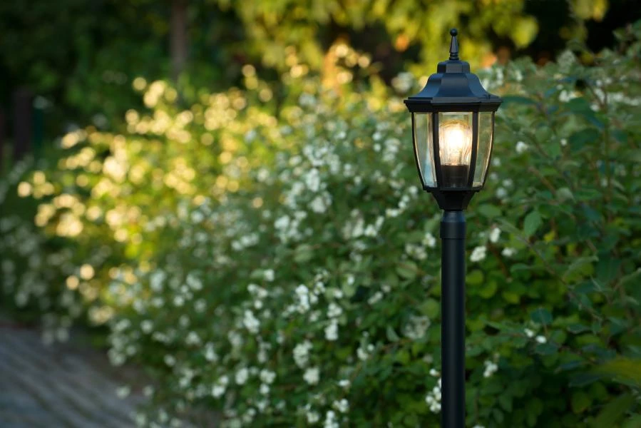 Lucide TIRENO - Lamp post Outdoor - 1xE27 - IP44 - Black - ambiance 1